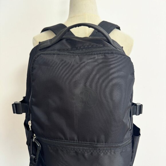 lululemon Black Lightweight New Crew Neck Backpack main image 4